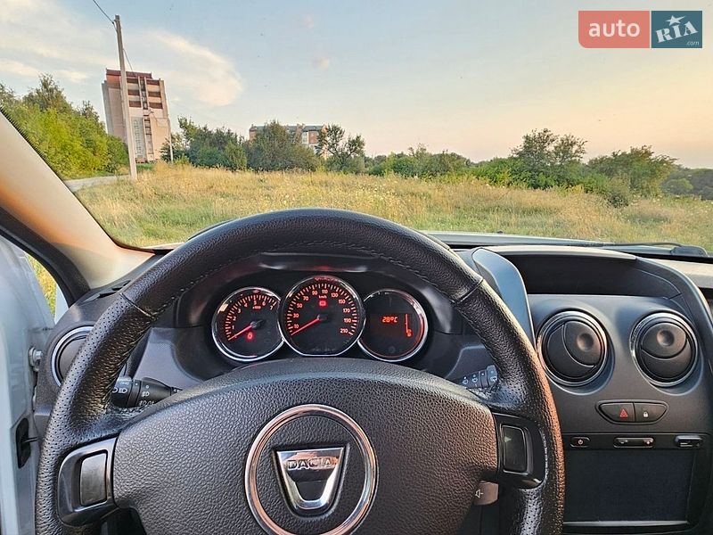 Внедорожник / Кроссовер Dacia Duster 2016 в Сумах
