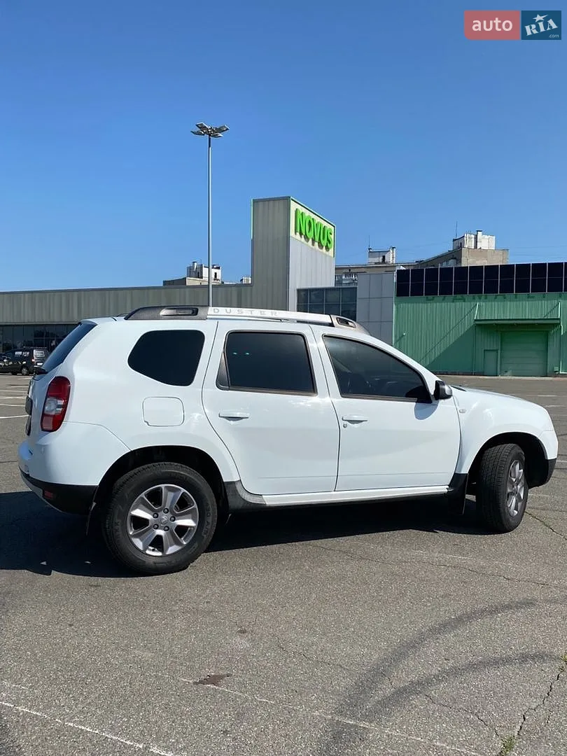2014 Dacia Duster - мініатюра 12