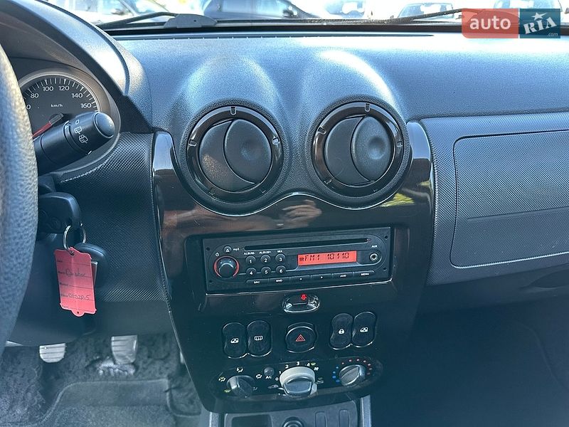 Позашляховик / Кросовер Dacia Duster 2012 в Івано-Франківську