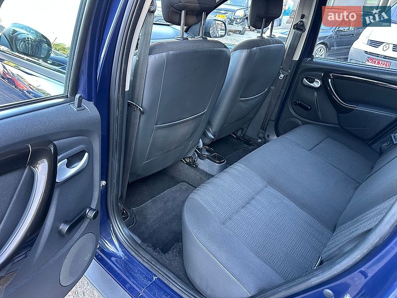 Позашляховик / Кросовер Dacia Duster 2012 в Івано-Франківську
