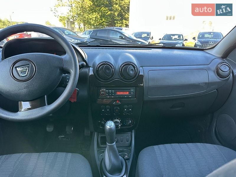 Позашляховик / Кросовер Dacia Duster 2012 в Івано-Франківську