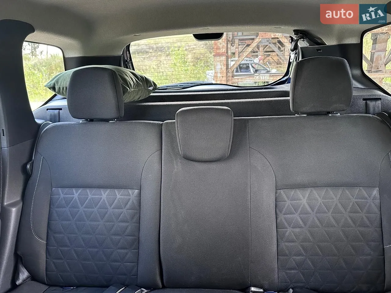2014 Dacia Duster - мініатюра 22