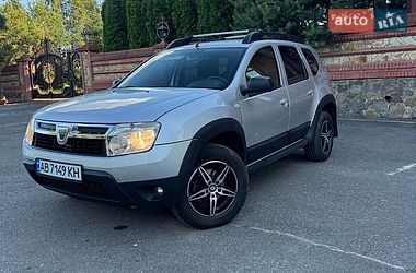 Внедорожник / Кроссовер Dacia Duster 2010 в Гнивани