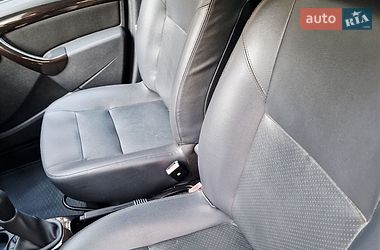 Внедорожник / Кроссовер Dacia Duster 2010 в Полтаве
