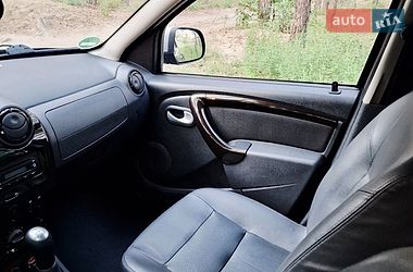 Внедорожник / Кроссовер Dacia Duster 2010 в Полтаве