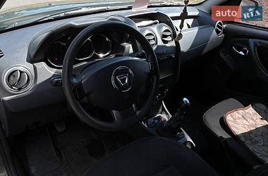 Внедорожник / Кроссовер Dacia Duster 2015 в Мурованых Куриловцах фото 9 Внедорожник / Кроссовер Dacia Duster 2015 в Мурованых Куриловцах