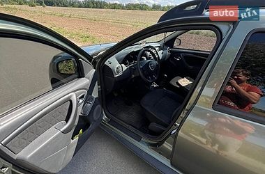Внедорожник / Кроссовер Dacia Duster 2015 в Мурованых Куриловцах фото 11 Внедорожник / Кроссовер Dacia Duster 2015 в Мурованых Куриловцах