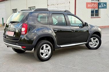 Позашляховик / Кросовер Dacia Duster 2013 в Тернополі