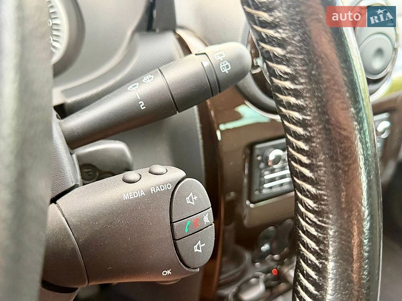 Позашляховик / Кросовер Dacia Duster 2013 в Тернополі