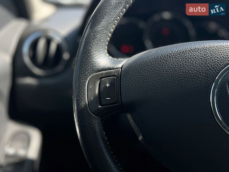 Позашляховик / Кросовер Dacia Duster 2015 в Івано-Франківську фото 12 Позашляховик / Кросовер Dacia Duster 2015 в Івано-Франківську