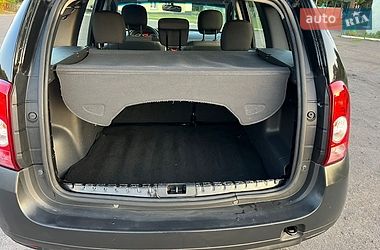 Позашляховик / Кросовер Dacia Duster 2012 в Дубні