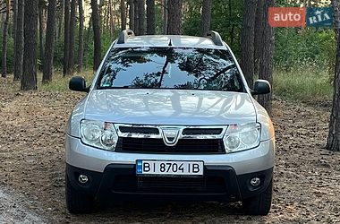 Внедорожник / Кроссовер Dacia Duster 2010 в Черкассах