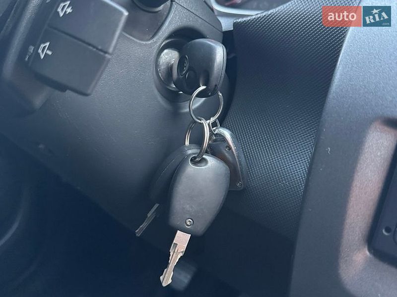 Позашляховик / Кросовер Dacia Duster 2012 в Великій Багачці фото 53 Позашляховик / Кросовер Dacia Duster 2012 в Великій Багачці