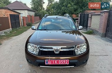 Позашляховик / Кросовер Dacia Duster 2011 в Охтирці
