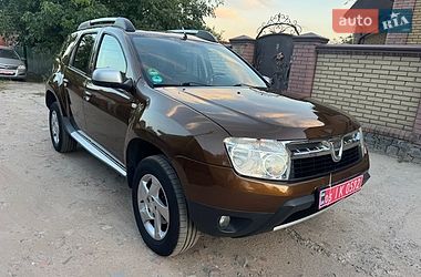 Внедорожник / Кроссовер Dacia Duster 2011 в Ахтырке