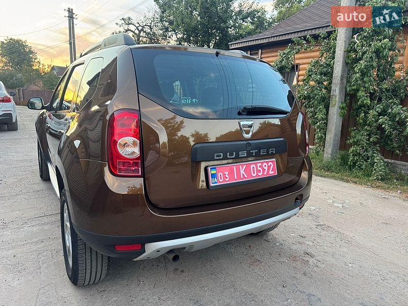 Внедорожник / Кроссовер Dacia Duster 2011 в Ахтырке