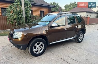 Позашляховик / Кросовер Dacia Duster 2011 в Охтирці