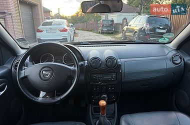 Позашляховик / Кросовер Dacia Duster 2011 в Охтирці