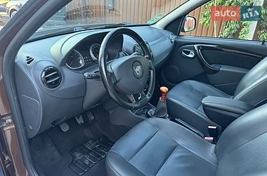 Позашляховик / Кросовер Dacia Duster 2011 в Охтирці