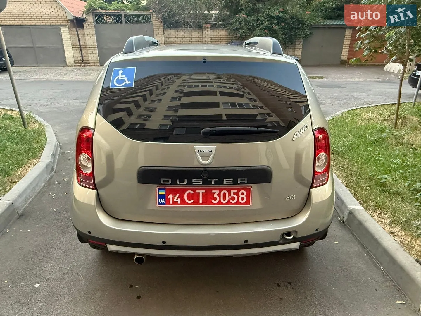 2011 Dacia Duster - мініатюра 8