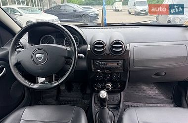 Позашляховик / Кросовер Dacia Duster 2011 в Івано-Франківську
