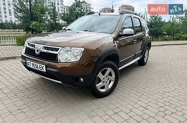 Позашляховик / Кросовер Dacia Duster 2011 в Івано-Франківську