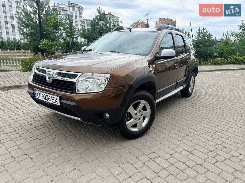 Позашляховик / Кросовер Dacia Duster 2011 в Івано-Франківську