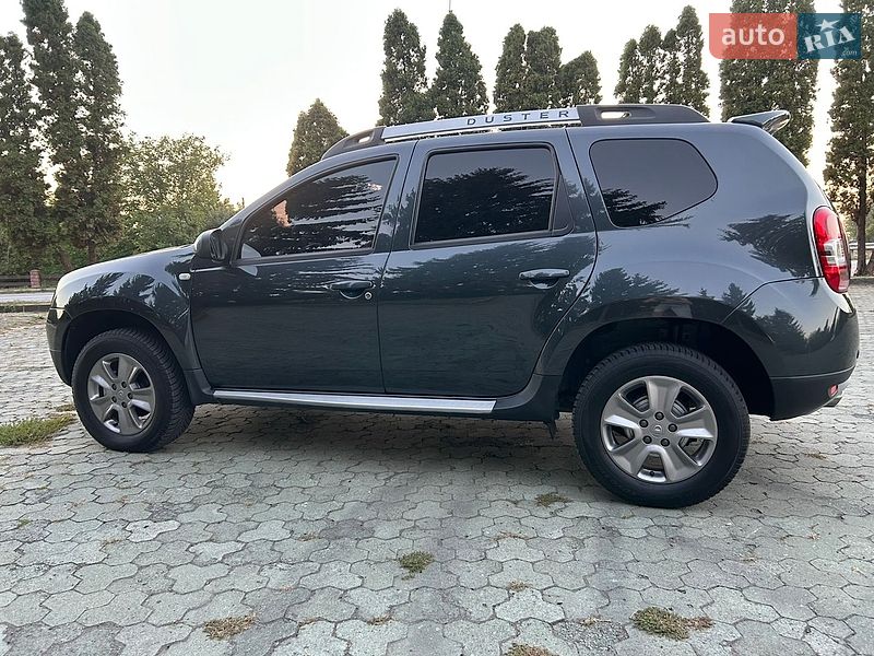 Позашляховик / Кросовер Dacia Duster 2014 в Дубні