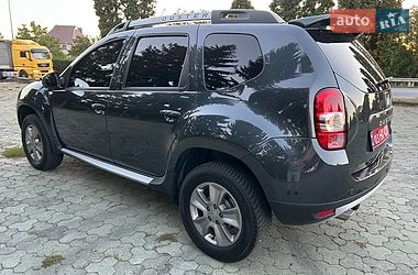Позашляховик / Кросовер Dacia Duster 2014 в Дубні