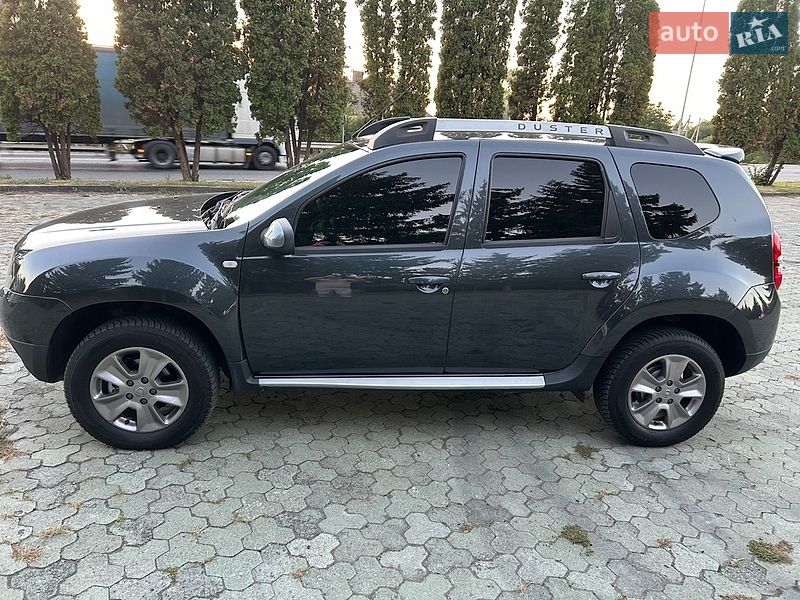 Позашляховик / Кросовер Dacia Duster 2014 в Дубні