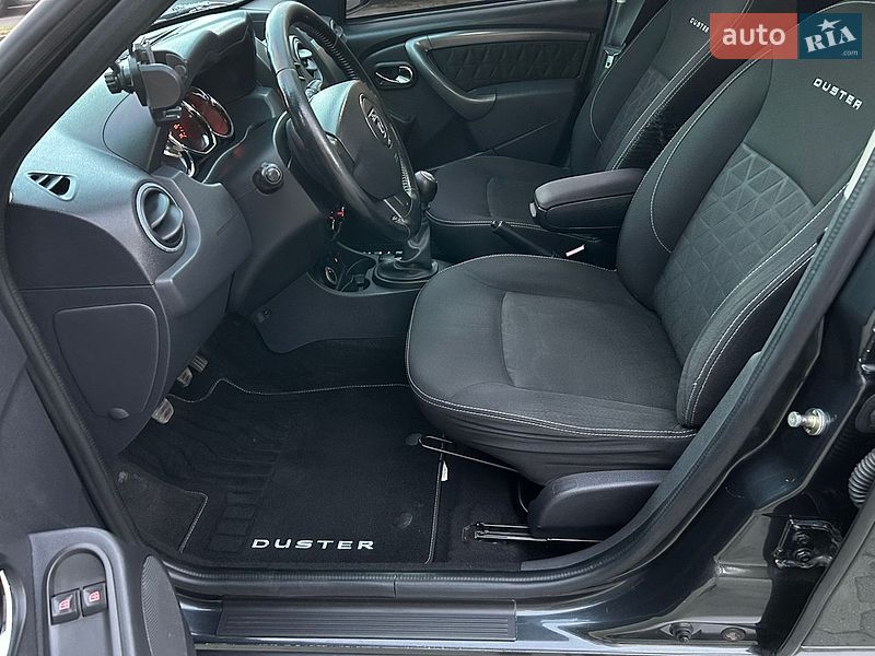 Позашляховик / Кросовер Dacia Duster 2014 в Дубні
