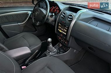 Позашляховик / Кросовер Dacia Duster 2014 в Дубні