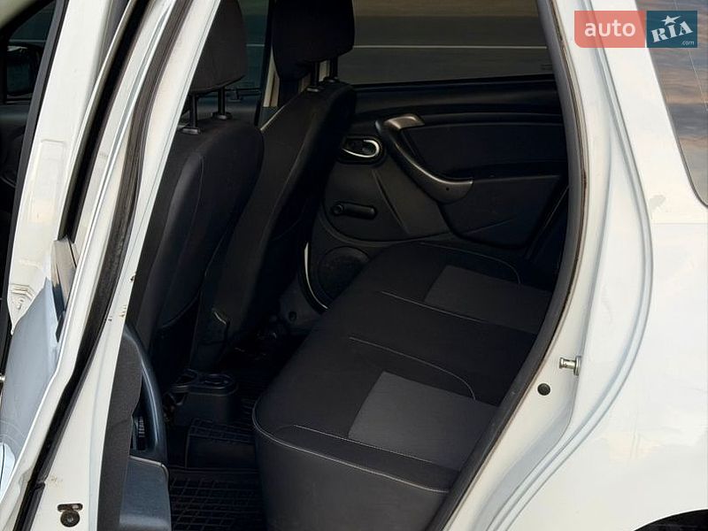 Позашляховик / Кросовер Dacia Duster 2017 в Борисполі фото 17 Позашляховик / Кросовер Dacia Duster 2017 в Борисполі