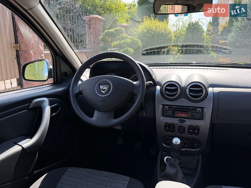 Позашляховик / Кросовер Dacia Duster 2013 в Тернополі
