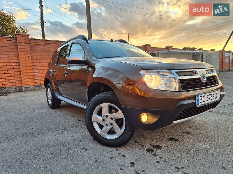 Внедорожник / Кроссовер Dacia Duster 2010 в Стрые фото Внедорожник / Кроссовер Dacia Duster 2010 в Стрые