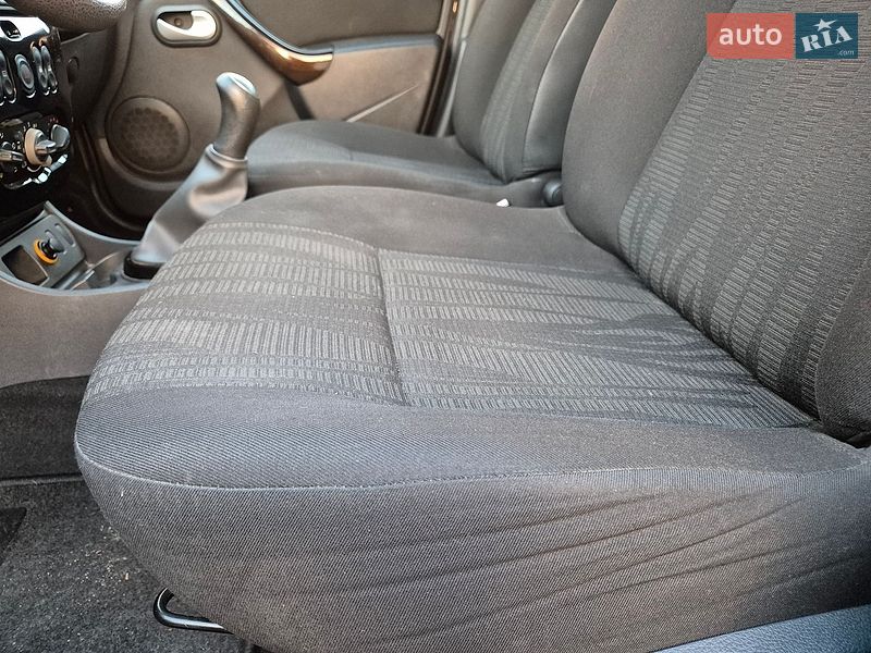 Внедорожник / Кроссовер Dacia Duster 2010 в Стрые фото 77 Внедорожник / Кроссовер Dacia Duster 2010 в Стрые