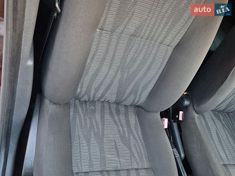 Внедорожник / Кроссовер Dacia Duster 2010 в Стрые фото 100 Внедорожник / Кроссовер Dacia Duster 2010 в Стрые