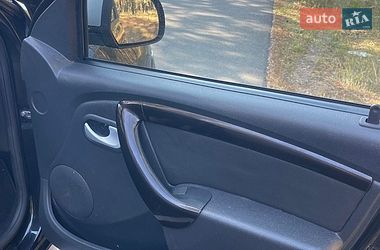 Позашляховик / Кросовер Dacia Duster 2010 в Бородянці