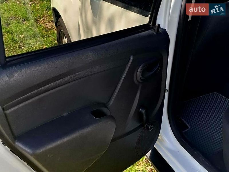 Позашляховик / Кросовер Dacia Duster 2012 в Черкасах