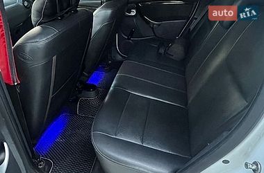 Позашляховик / Кросовер Dacia Duster 2011 в Чернігові фото 4 Позашляховик / Кросовер Dacia Duster 2011 в Чернігові