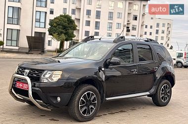 Позашляховик / Кросовер Dacia Duster 2017 в Луцьку