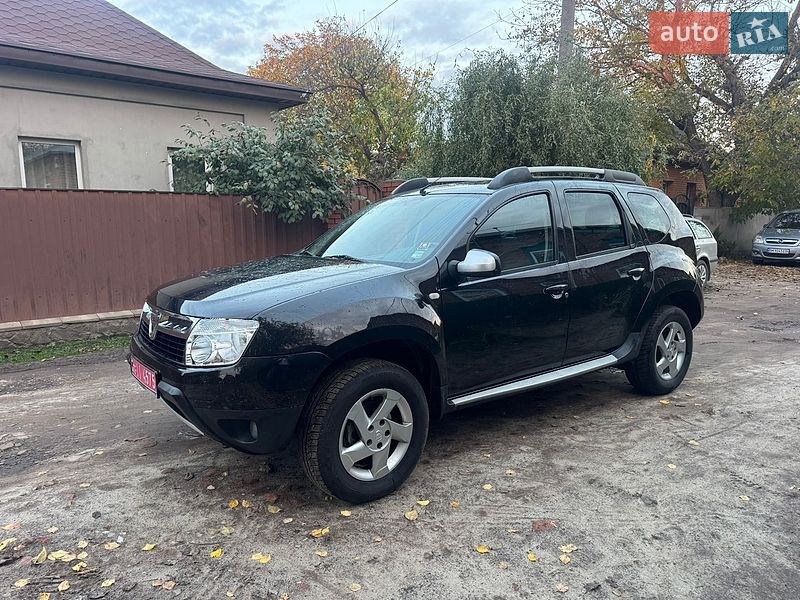 Позашляховик / Кросовер Dacia Duster 2012 в Охтирці