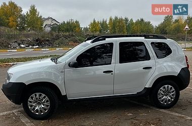 Позашляховик / Кросовер Dacia Duster 2015 в Софіївській Борщагівці