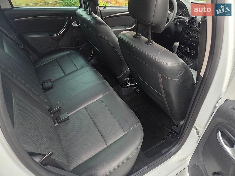 Позашляховик / Кросовер Dacia Duster 2011 в Кам'янському фото 17 Позашляховик / Кросовер Dacia Duster 2011 в Кам'янському