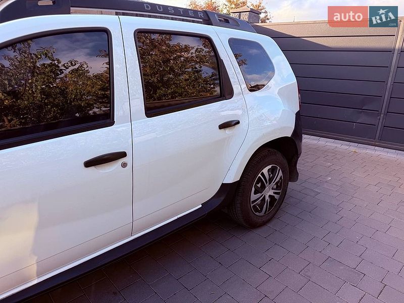 Позашляховик / Кросовер Dacia Duster 2016 в Дубні