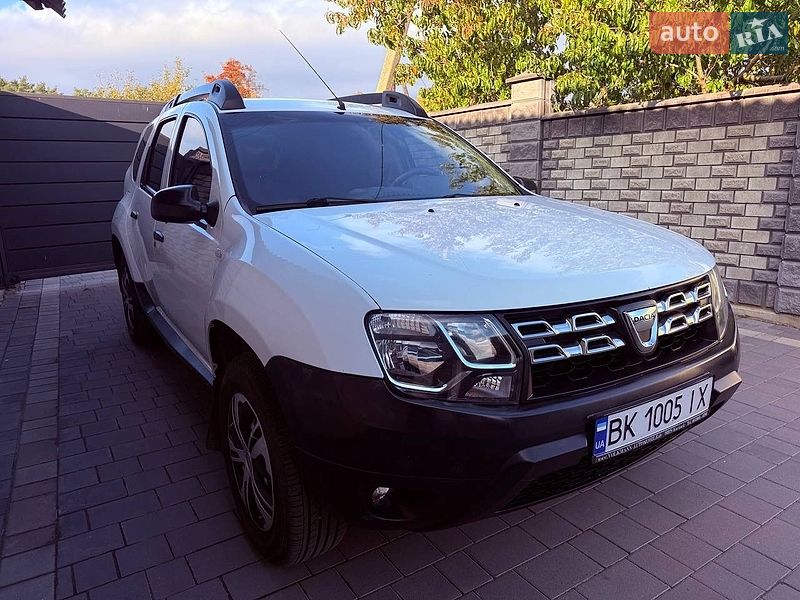 Позашляховик / Кросовер Dacia Duster 2016 в Дубні
