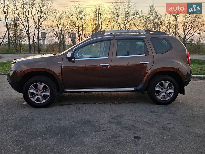 Позашляховик / Кросовер Dacia Duster 2015 в Новоархангельську
