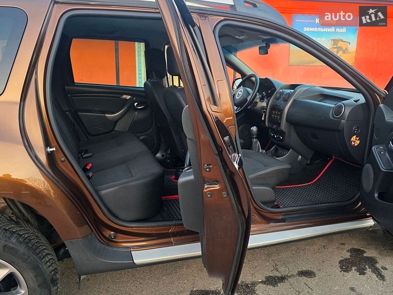 Позашляховик / Кросовер Dacia Duster 2015 в Новоархангельську
