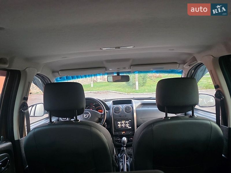 Позашляховик / Кросовер Dacia Duster 2015 в Новоархангельську