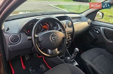 Позашляховик / Кросовер Dacia Duster 2015 в Новоархангельську